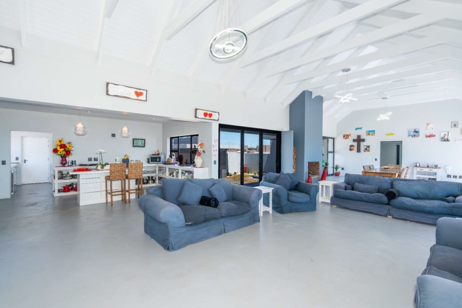 3 Bedroom Property for Sale in Oliphantskop Western Cape